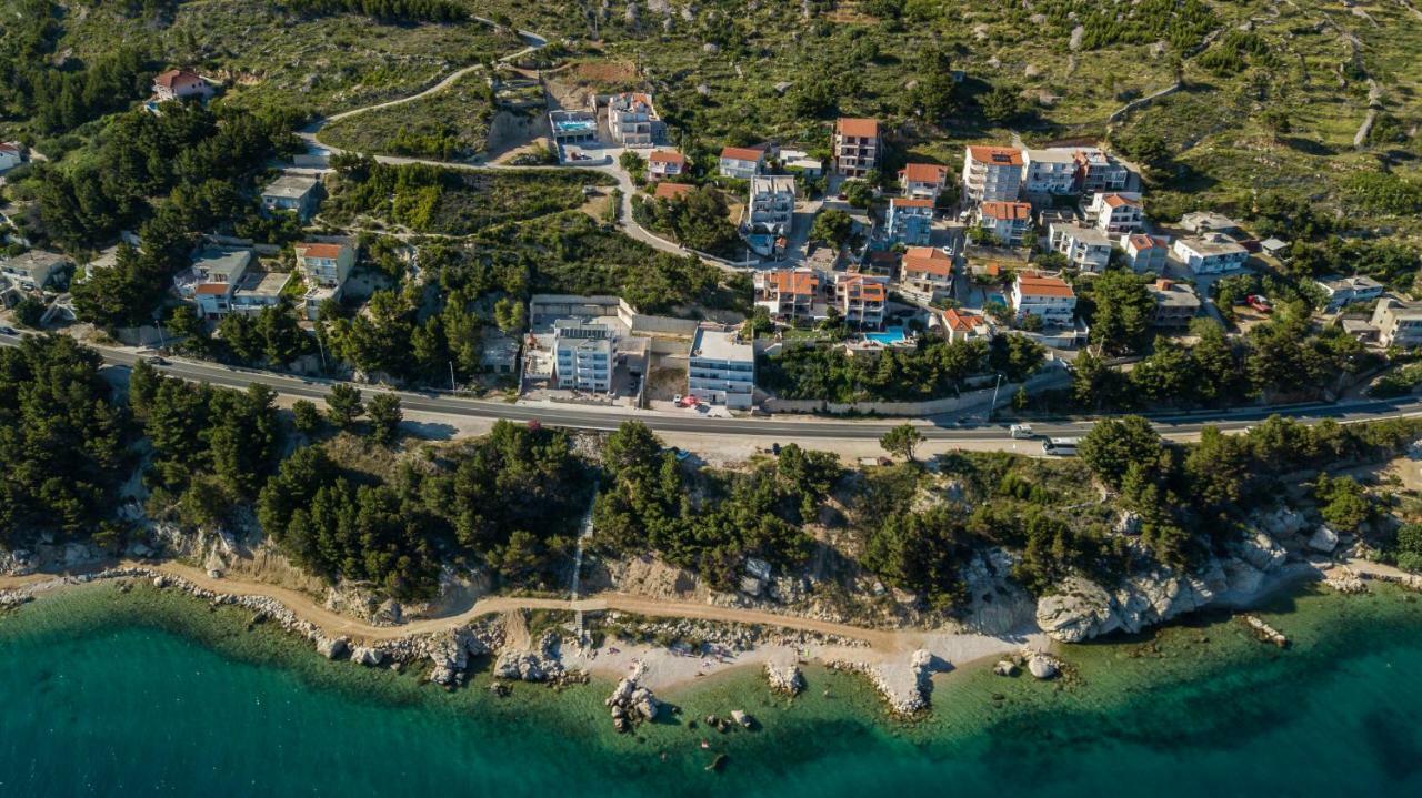 Apartments Pusic Omiš Buitenkant foto